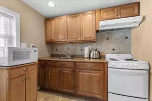 2968 Islip Ct, Wantagh, NY 11793 - Photo 24