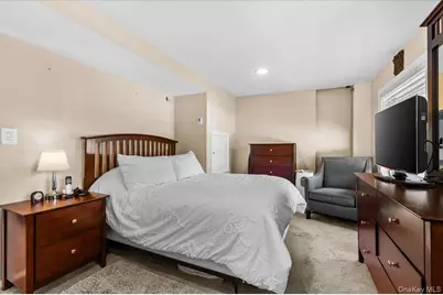 2968 Islip Court, Wantagh, NY 11793 - Photo 26