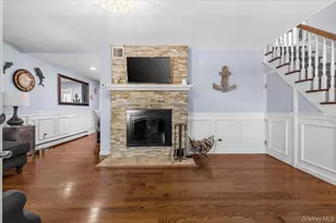 2968 Islip Ct, Wantagh, NY 11793 - Photo 6