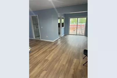 26 Jefferson Ave Avenue, Amityville, NY 11701 - Photo 2