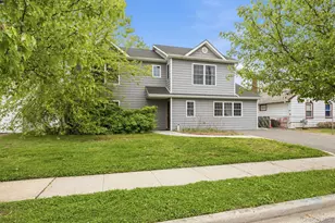 3 Sunrise St, Plainview, NY 11803 - Photo 20