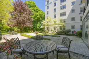 1 Stoneleigh, Bronxville, NY 10708 - Photo 10