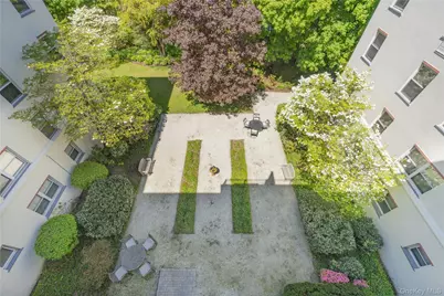 1 Stoneleigh #5M, Bronxville, NY 10708 - Photo 12