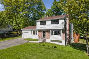 20 Park Cir Dr, Middletown, NY 10940 - Photo 2