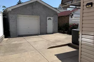 120-12 115th Ave, Ozone Park, NY 11420 - Photo 6