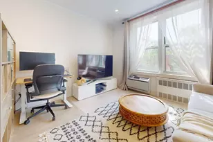 68-15 Selfridge St, Forest Hills, NY 11375 - Photo 2