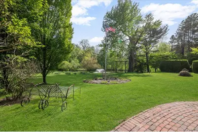 4 Roads End, Brookville, NY 11545 - Photo 38