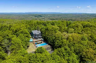 26 Mandy Ln, Washingtonville, NY 10992 - Photo 6