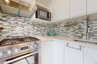 68-15 Selfridge St, Forest Hills, NY 11375 - Photo 12