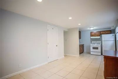 237 E Broadway #Lower, Long Beach, NY 11561 - Photo 4