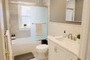 91-09 50th Ave, Elmhurst, NY 11373 - Photo 8