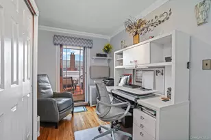 61-36 77th St, Middle Village, NY 11379 - Photo 16