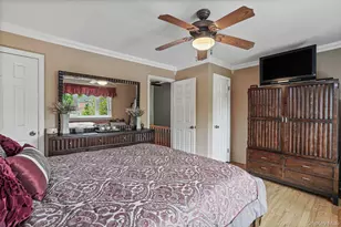 61-36 77th St, Middle Village, NY 11379 - Photo 14