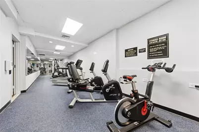2 S End Avenue #9C, New York, NY 10280 - Photo 10