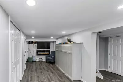1395 Exeter Street, Baldwin, NY 11510 - Photo 14