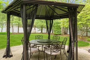 51 Chelsea Dr, Mount Sinai, NY 11766 - Photo 32