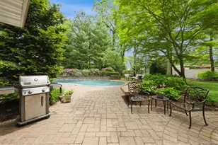 51 Chelsea Dr, Mount Sinai, NY 11766 - Photo 36