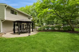 51 Chelsea Dr, Mount Sinai, NY 11766 - Photo 30