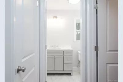16 Elmwood Drive, New City, NY 10956 - Photo 14