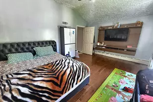 25 Lisa Dr, Dix Hills, NY 11746 - Photo 28