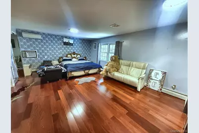 25 Lisa Drive, Dix Hills, NY 11746 - Photo 16