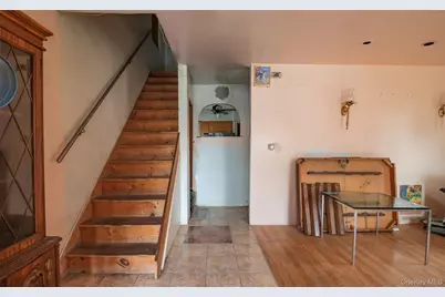 13360 244th Street, Rosedale, NY 11422 - Photo 4