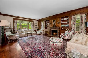 111 Clent Rd, Great Neck, NY 11021 - Photo 6