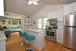 387 N Country Rd, Setauket, NY 11733 - Photo 4