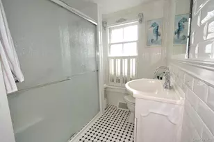 387 N Country Rd, Setauket, NY 11733 - Photo 10