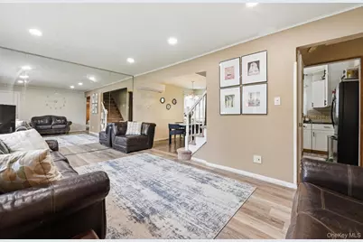 6 Kent Lane, Farmingdale, NY 11735 - Photo 4