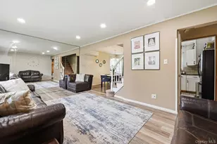 6 Kent Ln, Farmingdale, NY 11735 - Photo 4