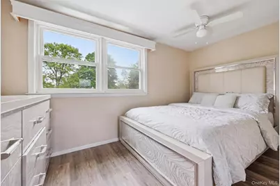 6 Kent Lane, Farmingdale, NY 11735 - Photo 16