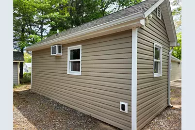 9 Laurelton Avenue, Selden, NY 11784 - Photo 6