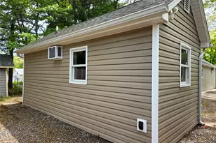 9 Laurelton Ave, Selden, NY 11784 - Photo 6
