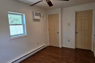 9 Laurelton Ave, Selden, NY 11784 - Photo 20