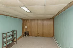 28 Linwood Pl, Massapequa Park, NY 11762 - Photo 26