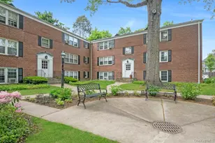 291 Manville Rd, Pleasantville, NY 10570 - Photo 2