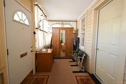 12142 6th Avenue, College Point, NY 11356 - Photo 6
