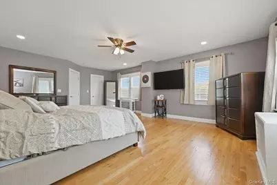 38-11 205th Street, Bayside, NY 11361 - Photo 20