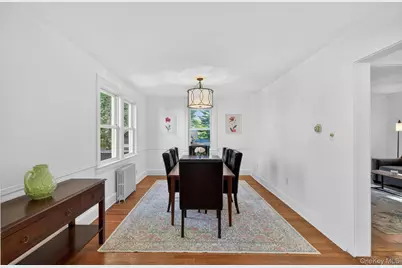 67 Nassau Road, Great Neck, NY 11021 - Photo 16