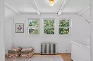 67 Nassau Rd, Great Neck, NY 11021 - Photo 32