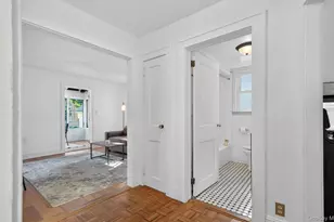 67 Nassau Rd, Great Neck, NY 11021 - Photo 20