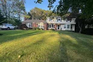 39 Burham Dr, Smithtown, NY 11787 - Photo 20