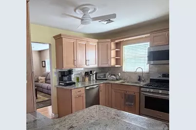109 Lincoln Place, Massapequa, NY 11758 - Photo 6