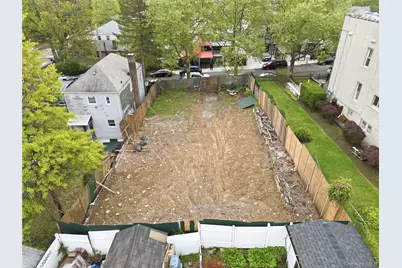 2945 Tenbroeck Avenue, Bronx, NY 10469 - Photo 1