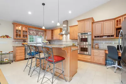 5 Oakridge Road, White Plains, NY 10607 - Photo 6