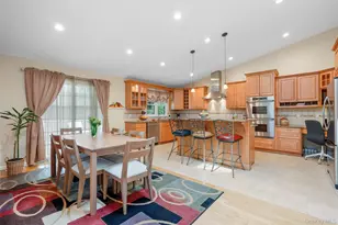 5 Oakridge Rd, White Plains, NY 10607 - Photo 8