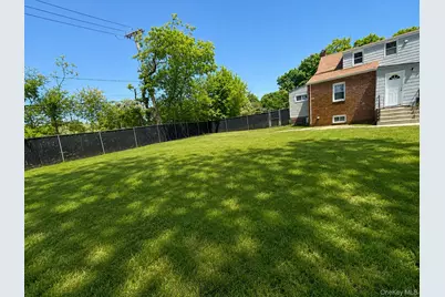52 Hoffman Lane, Central Islip, NY 11722 - Photo 20