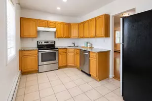 52 Hoffman Ln, Central Islip, NY 11722 - Photo 10