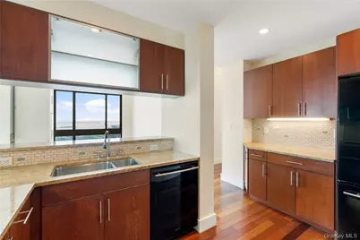 175 Huguenot Street #PH301, New Rochelle, NY 10801 - Photo 10